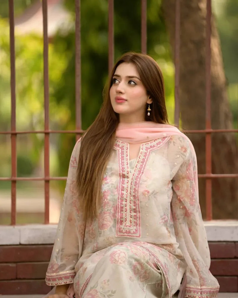 Suit Georgette With Print and Embroidery